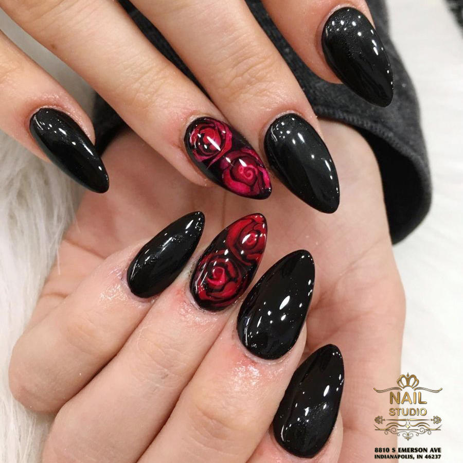 nail design by Nail Studio